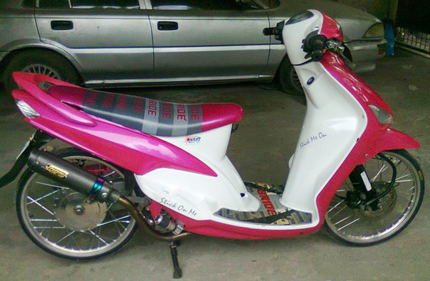  Modifikasi Mio Soul Warna Pink Modifikasi Motor Kawasaki 